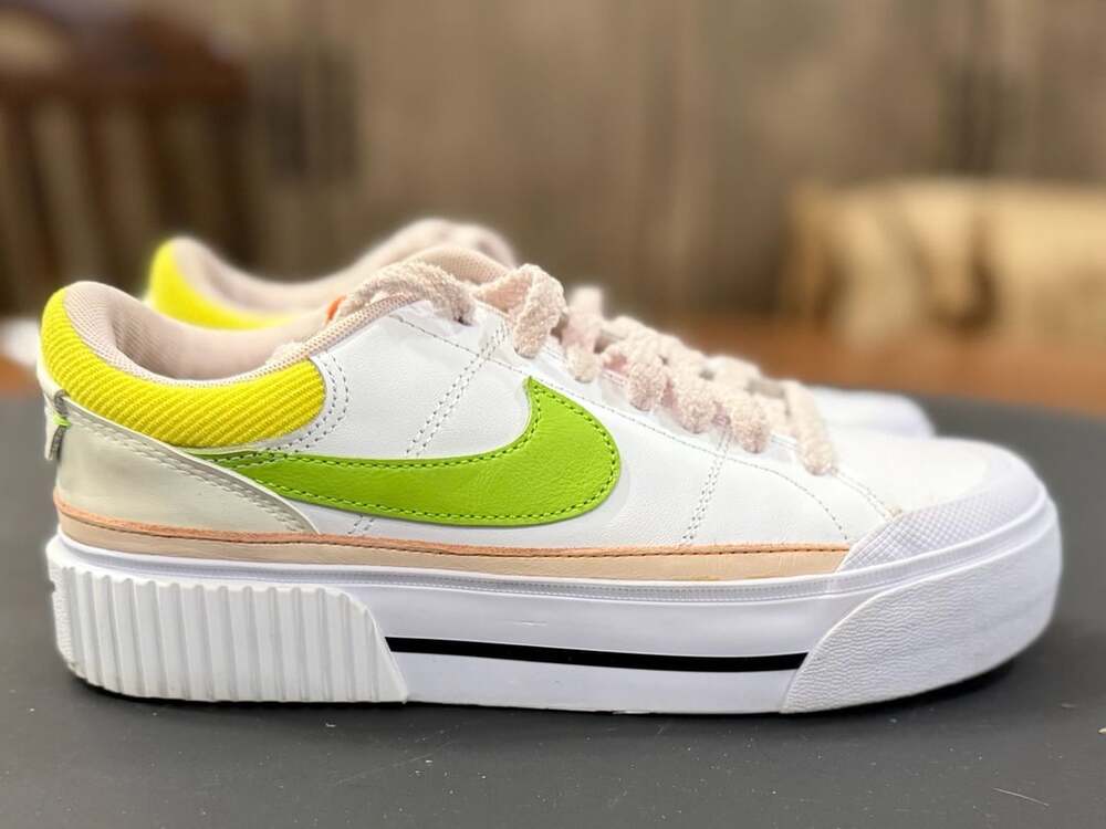 Nike Wmns Court Legacy Lift Feel Love